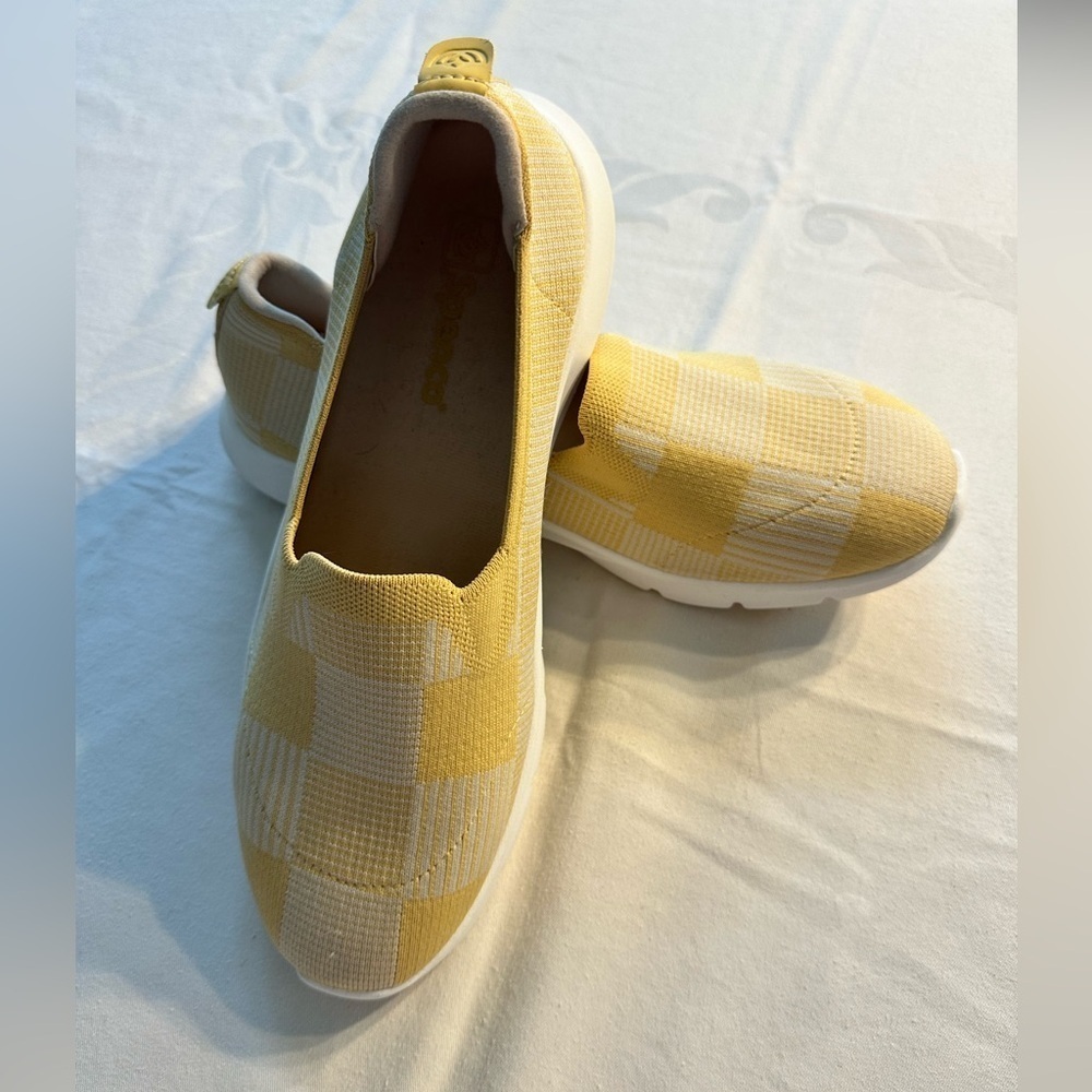 Spenco Lightweight Slip On Shies Like New Size 11 - Picture 6 of 6